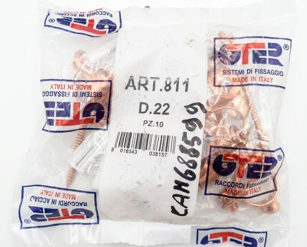 collari-in-rame-ø22-mm-12”-con-vite-e-tassello-set-10-pezzi-art811